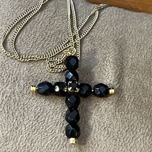 Vintage Black Jet Glass Mourning Cross On A 20” 12 kgf Chain